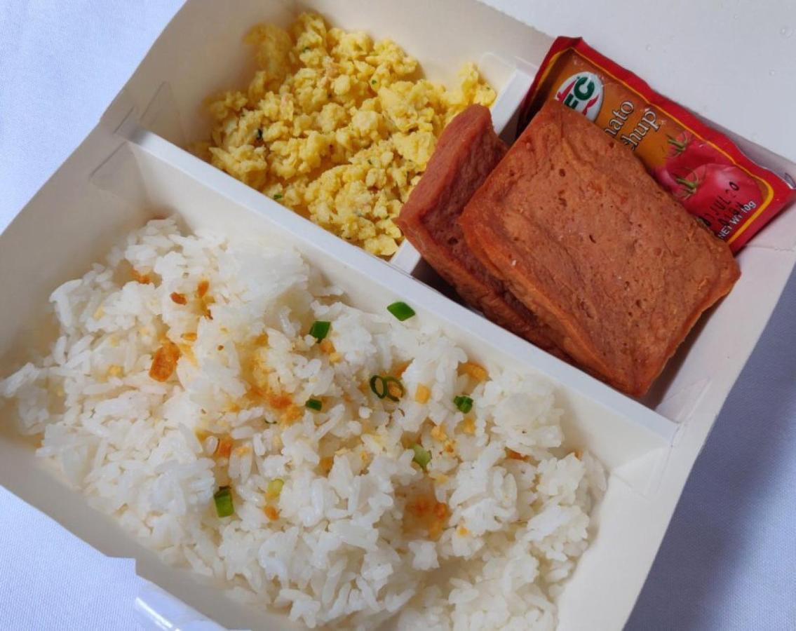 Reddoorz Plus @ Silk Residences Sta. Mesa Monthly Stay Manille Extérieur photo