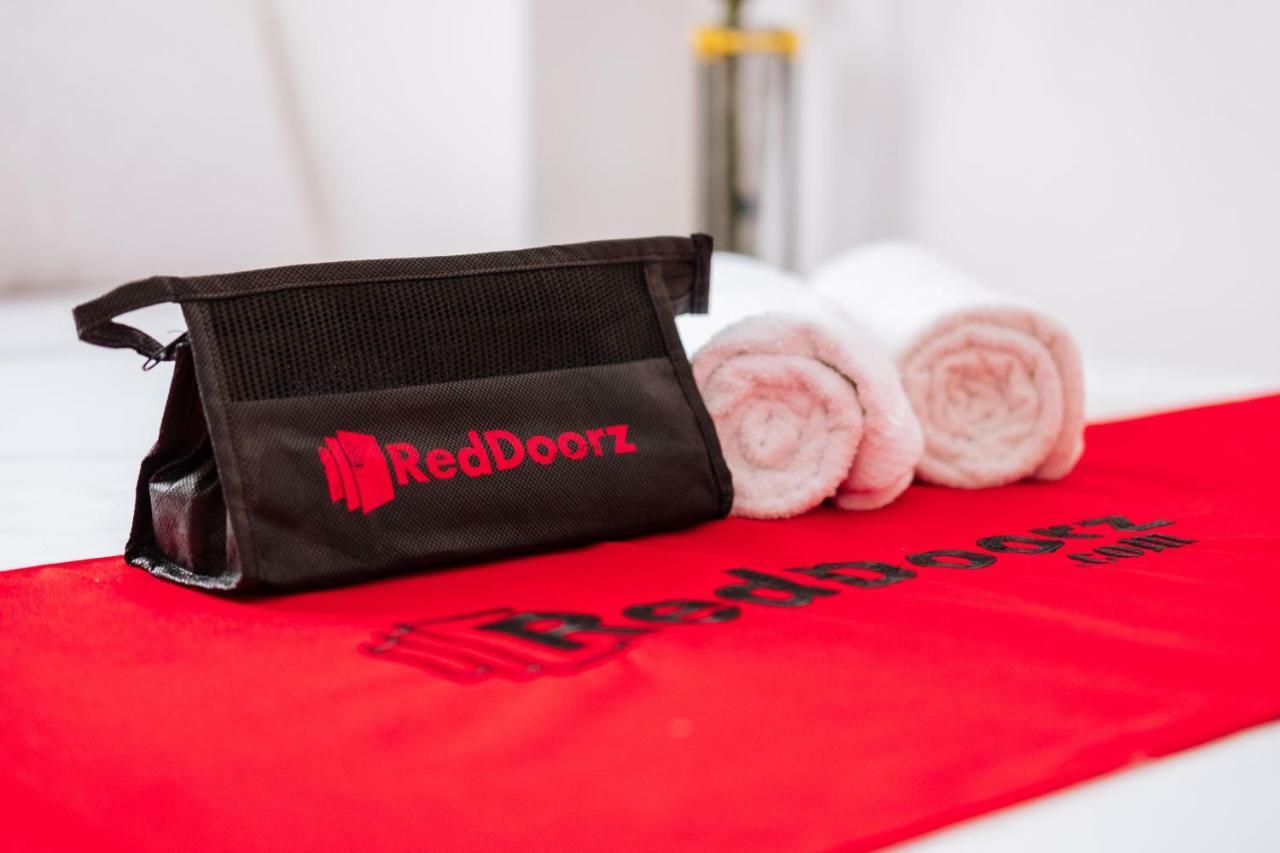 Reddoorz Plus @ Silk Residences Sta. Mesa Monthly Stay Manille Extérieur photo