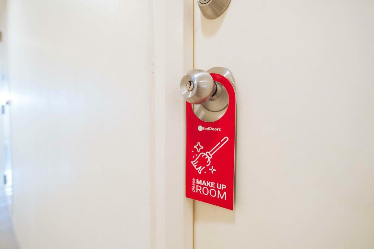 Reddoorz Plus @ Silk Residences Sta. Mesa Monthly Stay Manille Extérieur photo